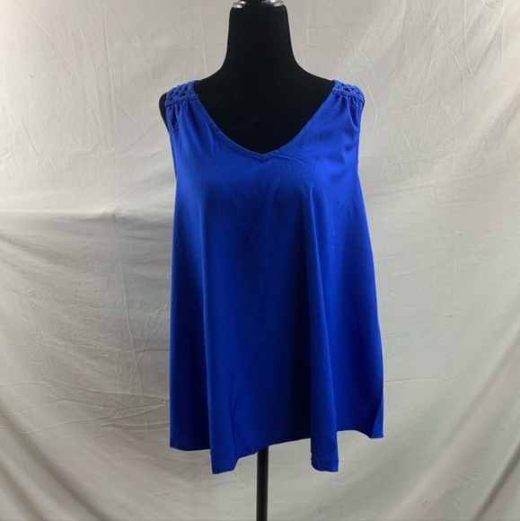 Blue Boho Crochet Sleeveless Blouse - Picture 5 of 8